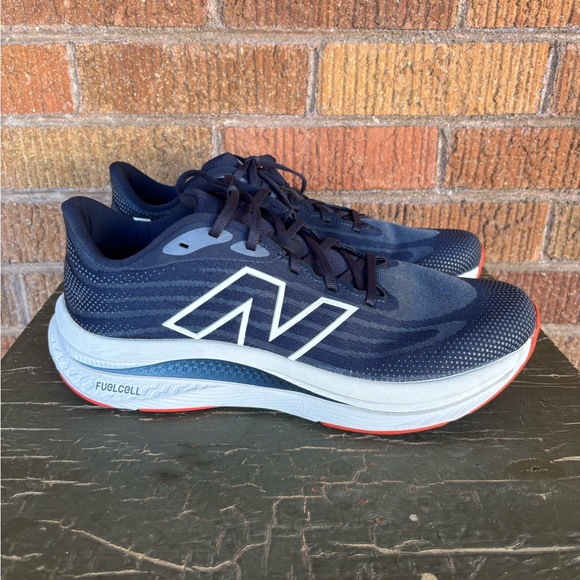 New Balance FuelCell Walker Elite Sneakers Navy Neo Flame Mens Size 10.5